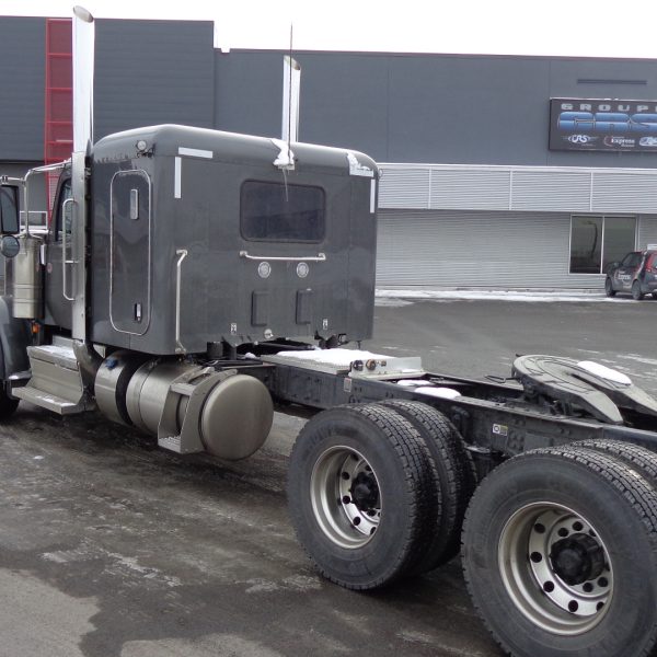 2025 Peterbilt 589 14,6 x 46 000 lbs FULL LOCK