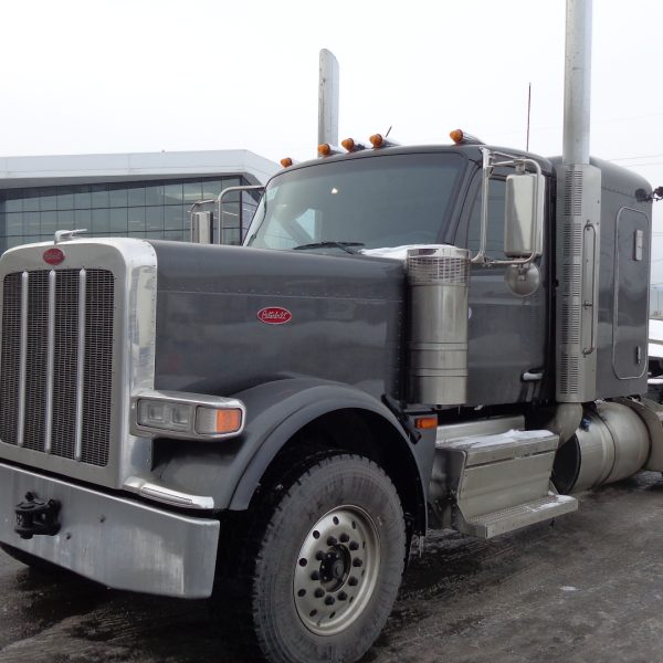 2025 Peterbilt 589 14,6 x 46 000 lbs FULL LOCK