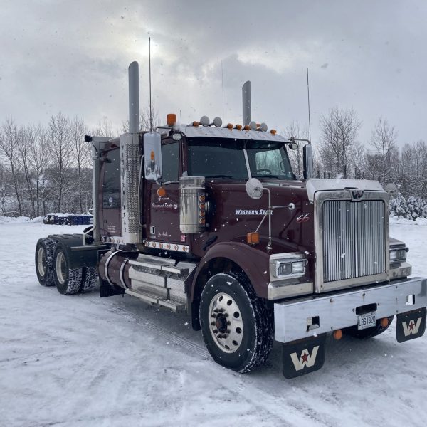 2019 Western Star 4900SF 16 x 46,000 lbs full lock